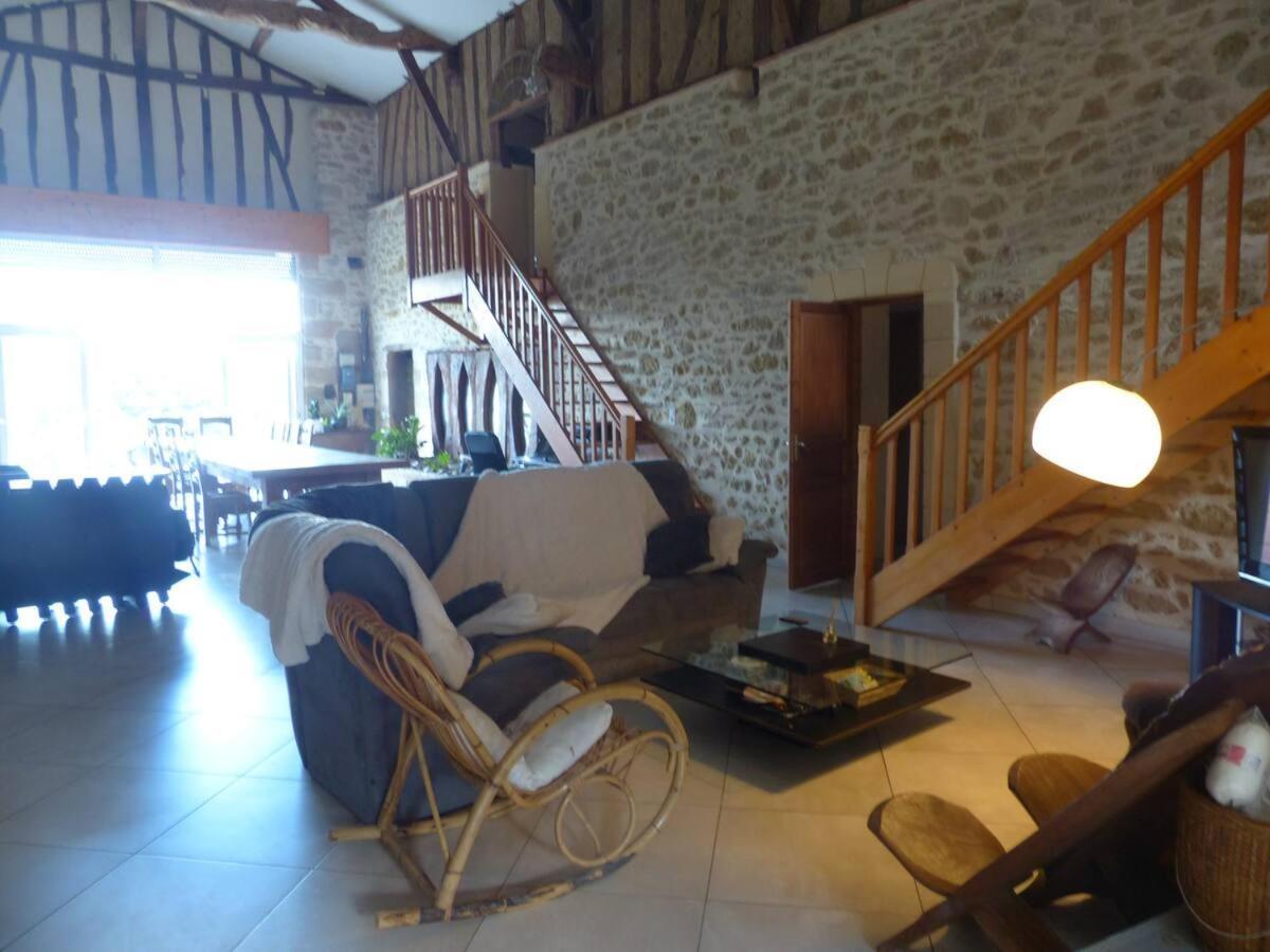 Chambres d'hôtes - Piscine - WIFI - LES HAUTS D'ELEISA Meilhan-sur-Garonne Exterior foto